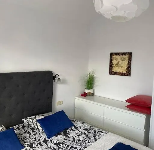 Fuerte M&m דירה *